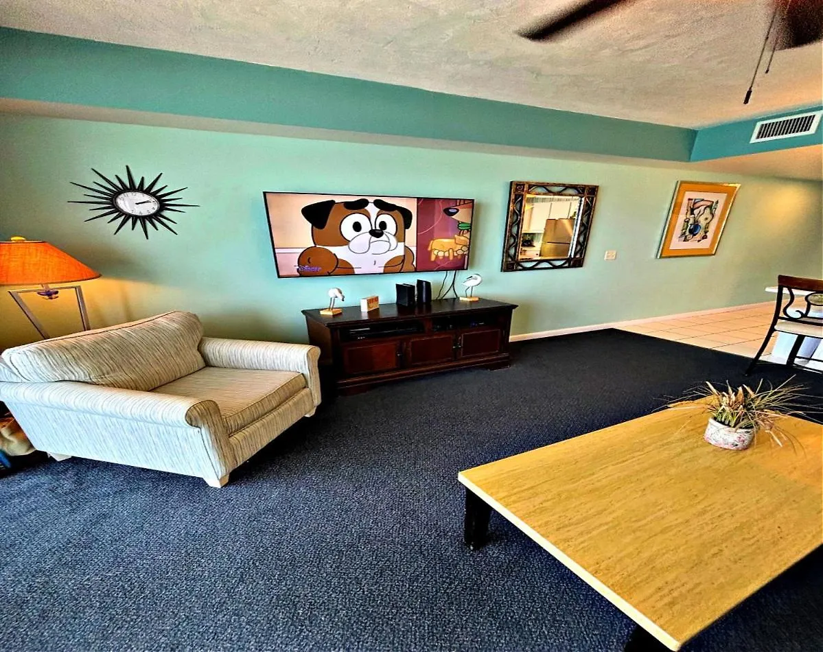 Apartman Vacation In Comfort And Luxury - 1Br Direct Oceanfront - Wyndham Ocean Walk -1302 Daytona Beach