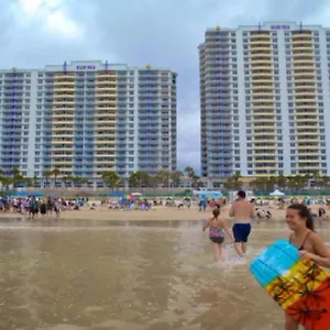  Holiday home Ocean Walk - Dramatic 3 Bedroom Ocean Front View