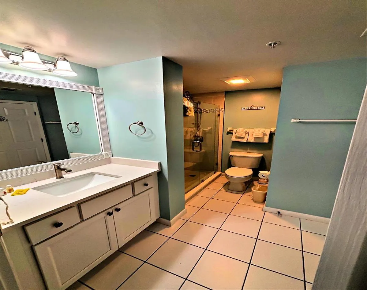 Vacation In Comfort And Luxury - 1Br Direct Oceanfront - Wyndham Ocean Walk -1302 Daytona Beach Apartment